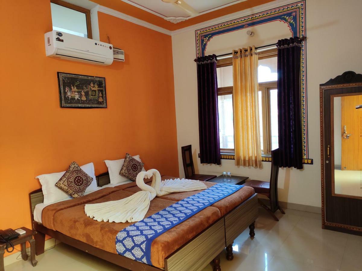 סוואי מדופור Hotel Tiger Haveli מראה חיצוני תמונה